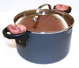 Image of Gotham lock Lid Pot with lid on and in the locked position.